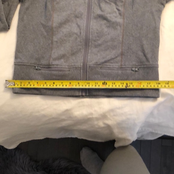 Lululemon light cotton hoodie size 10 light grey - Picture 12 of 12